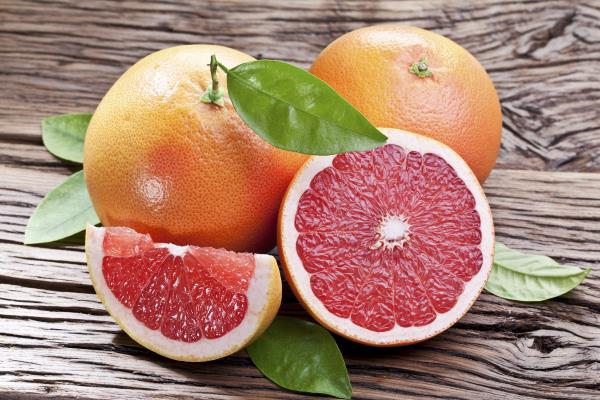 Grapefruit juice interferes with cancer drugs and statins